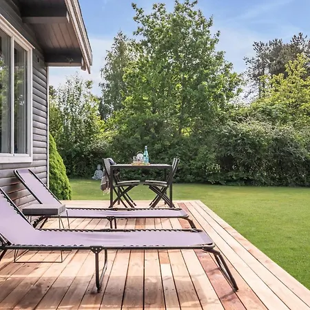 Two-bedroom In Jagerspris * Jægerspris