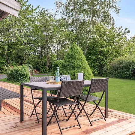 Two-bedroom In Jagerspris بيت للعطل Jægerspris